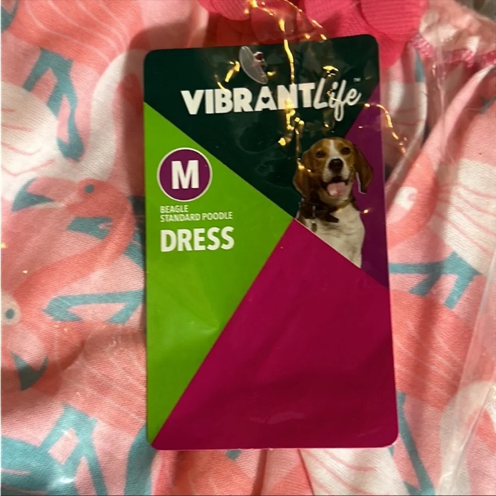 Vibrant Life dogs up